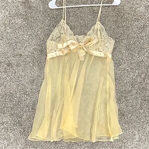 Vintage 80s Gold Label Victoria's Secret Yellow Lace Babydoll Chemise Nightie